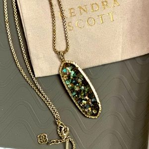 Laymen Kendra Scott necklace